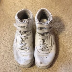 Reebok high top gym shoe